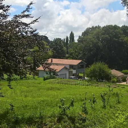Prázdninový dům Maison Moderne Et Familiale *